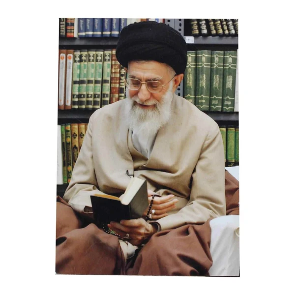 تابلوشاسی رومیزی طرح رهبر شهید 12*17 کد 2